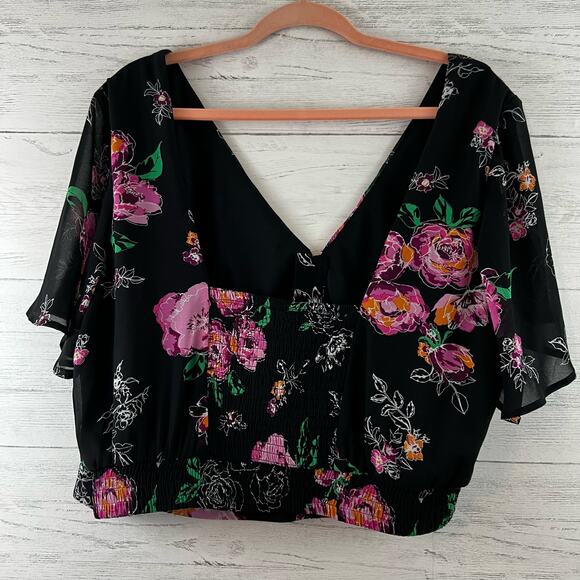 Torrid NWT Floral Chiffon Crop Blouse Size 2X - Picture 3 of 10